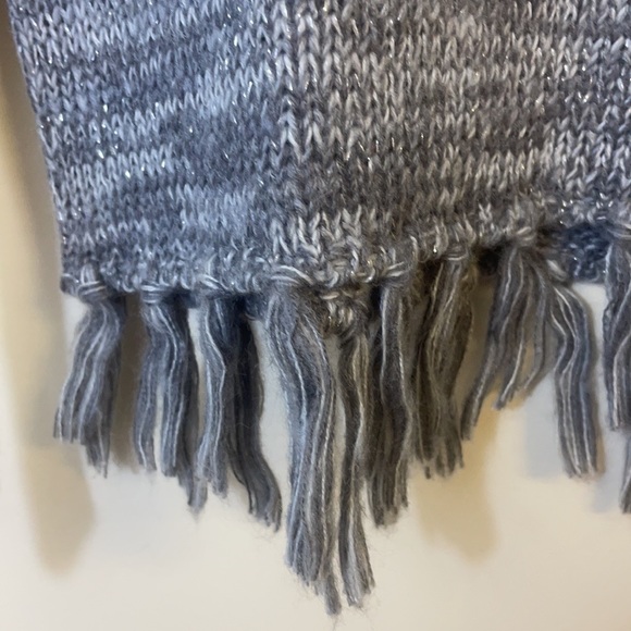 Women’s Crewneck Knit-Sweater, Fringed seam, long sleeve, Small, Blue Seven - Picture 11 of 15